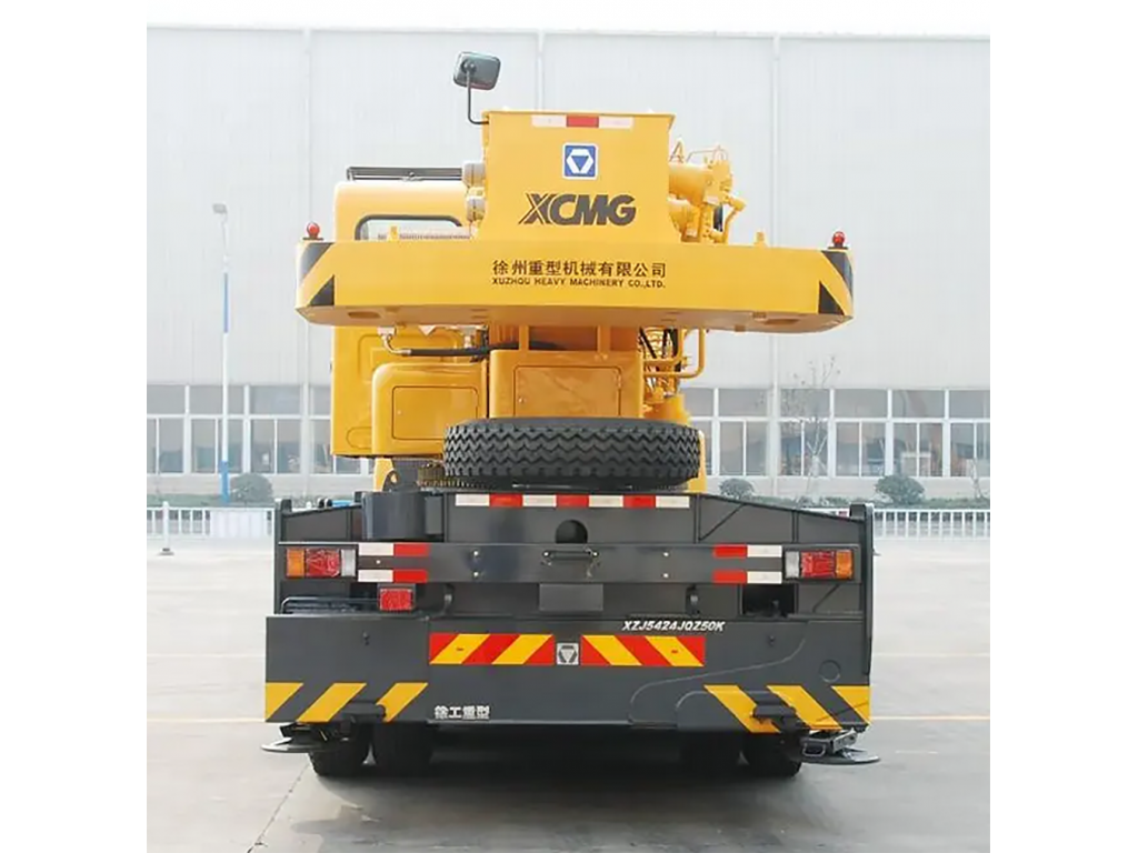 รถเครน รุ่น XCMG-QY50K-II
